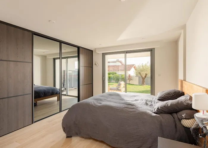 Dom wakacyjny Blue Milady - Keyweek Swimming Pool Sea View *