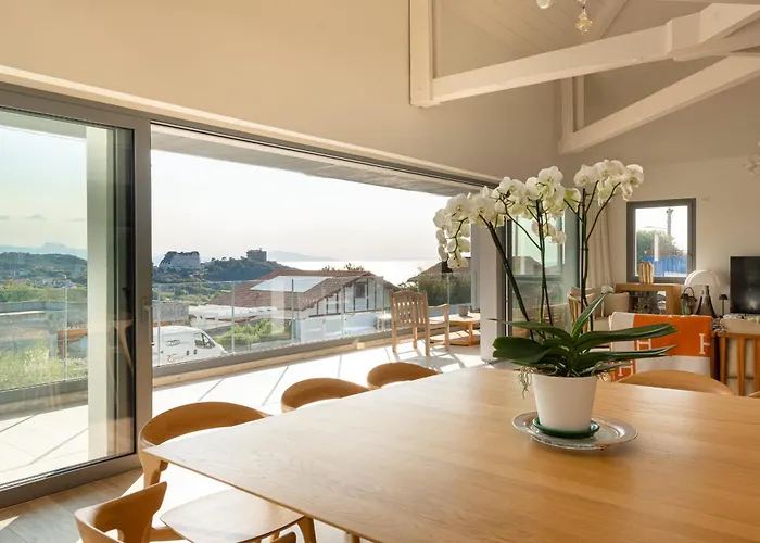 Blue Milady - Keyweek Swimming Pool Sea View