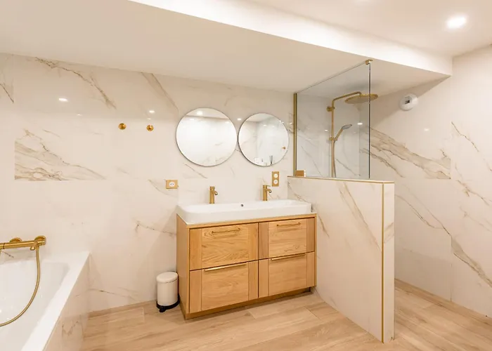 Blue Milady - Keyweek Swimming Pool Sea View